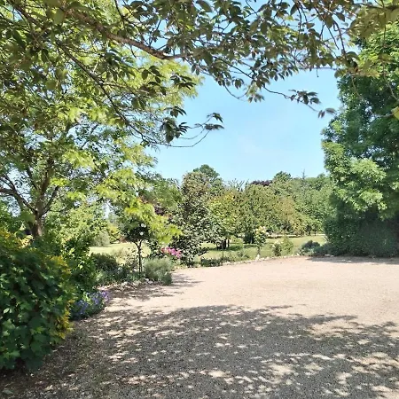 Apartment Domaine Des Cerisiers - Piste Cyclable Reliant Honfleur - Parking Prive & Grand Jardin Berville-sur-Mer