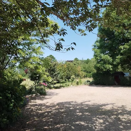 Apartment Domaine Des Cerisiers - Piste Cyclable Reliant Honfleur - Parking Prive & Grand Jardin