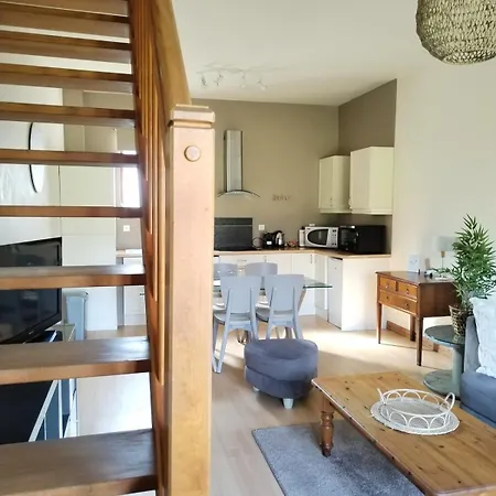 Domaine Des Cerisiers דירה Berville-sur-Mer